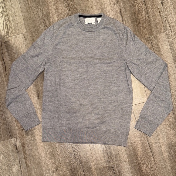 Calvin Klein Other - Calvin Klein Heather Gray Crewneck Sweater